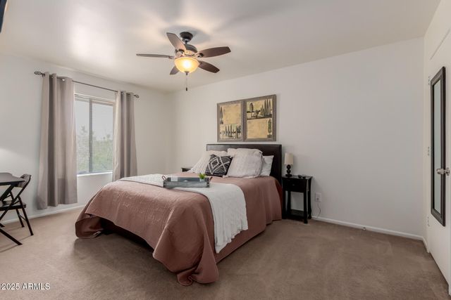 811 E EUGIE Avenue, Phoenix, AZ 85022