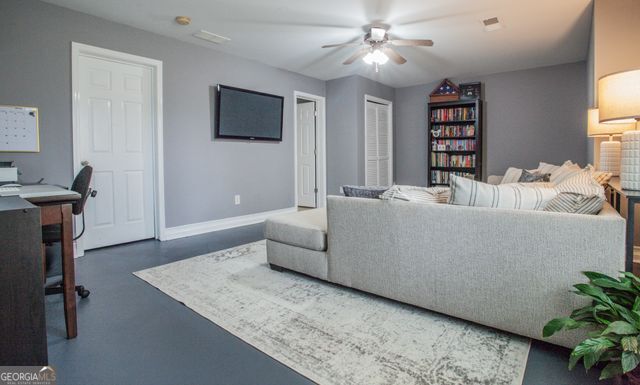 265 Creekside Overlook, Hiram, GA 30141