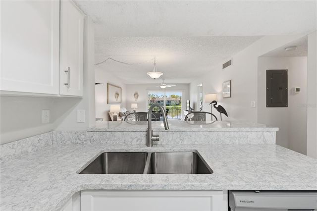 240 CYPRESS LANE 240, Oldsmar, FL 34677