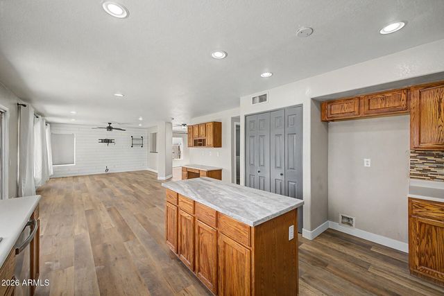 7161 E NAVARRO Avenue, Mesa, AZ 85209