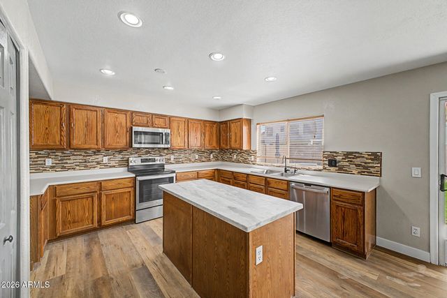 7161 E NAVARRO Avenue, Mesa, AZ 85209