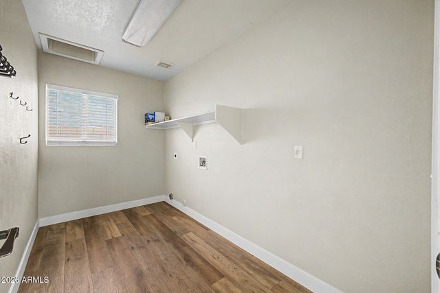 7161 E NAVARRO Avenue, Mesa, AZ 85209