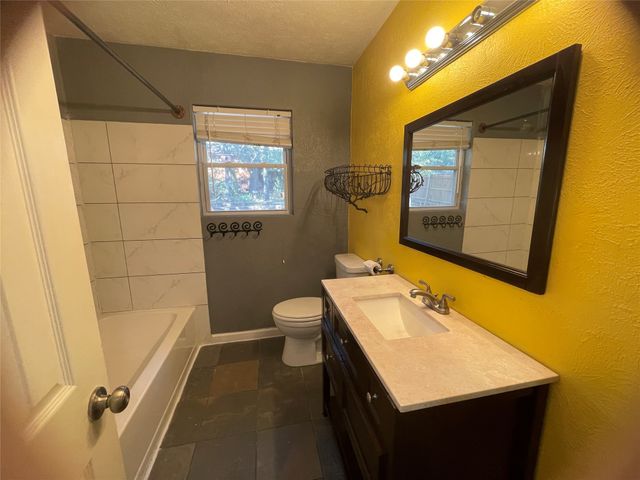 7025 Lowery Lane, North Richland Hills, TX 76182