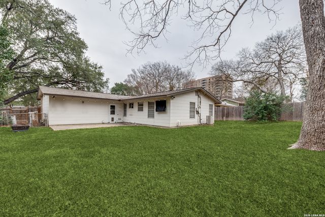 1706 Corita, San Antonio, TX 78209