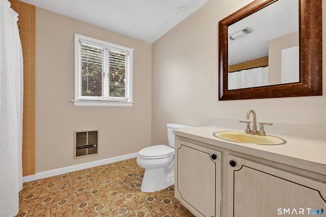 65 Claire Street, Bristol, CT 06010