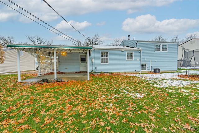 858 Deerfield Drive, North Tonawanda, NY 14120