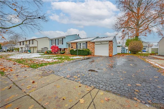 858 Deerfield Drive, North Tonawanda, NY 14120