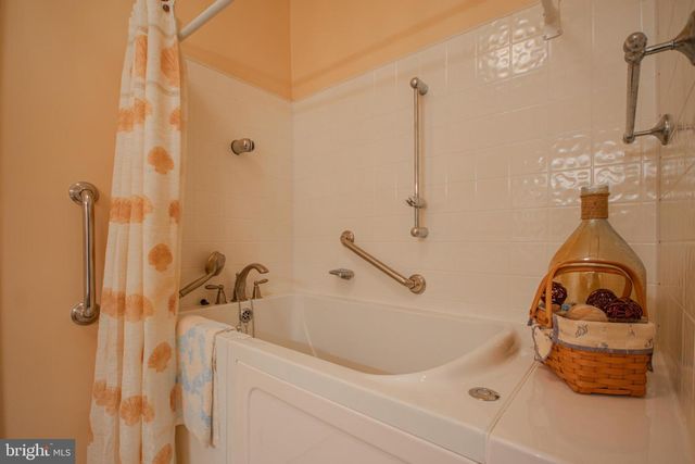 922 WINDING WAY, Salisbury, MD 21804