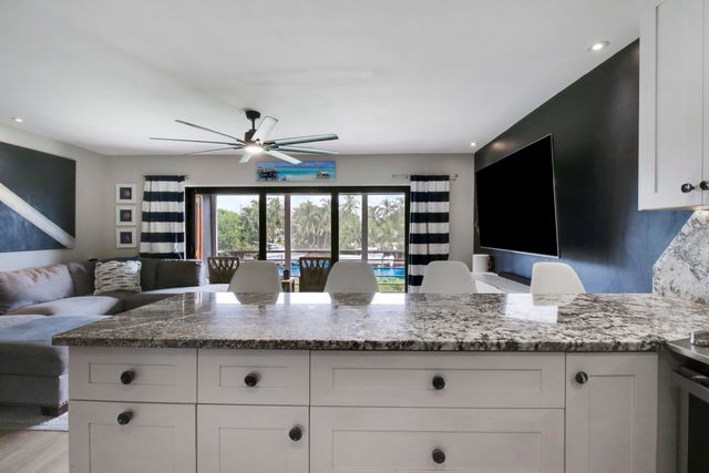342 Southwind Drive, North Palm Beach, FL 33408