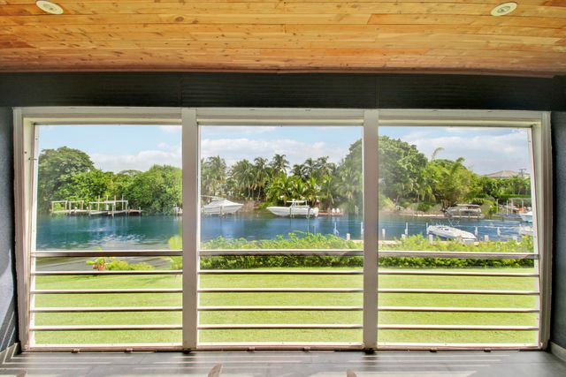 342 Southwind Drive, North Palm Beach, FL 33408