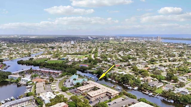 342 Southwind Drive, North Palm Beach, FL 33408