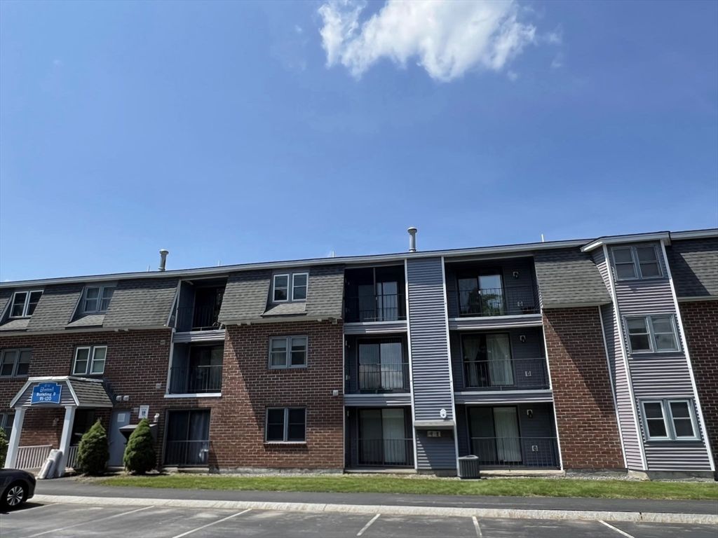 113 Bluestone Dr 113, Nashua, NH 03060