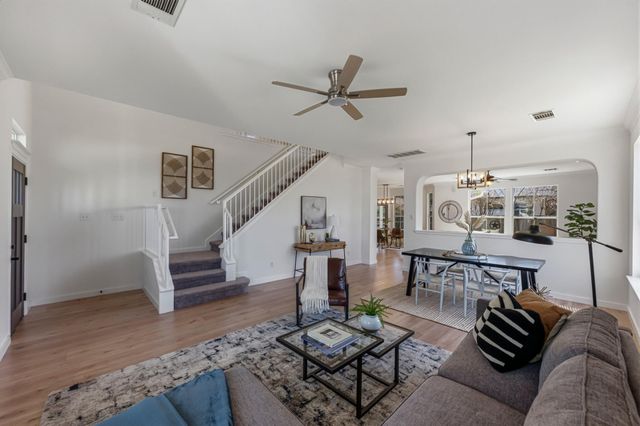 1305 Lou Gehrig LN, Round Rock, TX 78665