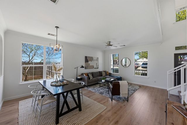 1305 Lou Gehrig LN, Round Rock, TX 78665