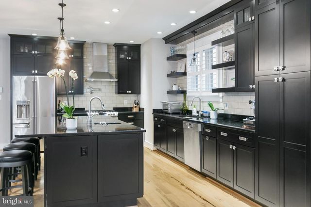 1005-A LINCOLN AVE, Falls Church, VA 22046