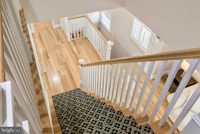 1005-A LINCOLN AVE, Falls Church, VA 22046