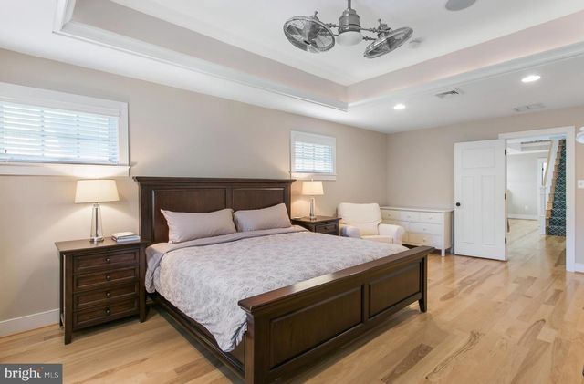 1005-A LINCOLN AVE, Falls Church, VA 22046