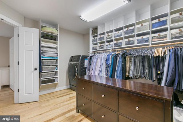 1005-A LINCOLN AVE, Falls Church, VA 22046