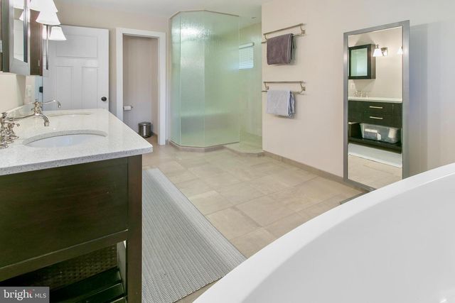 1005-A LINCOLN AVE, Falls Church, VA 22046