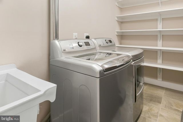 1005-A LINCOLN AVE, Falls Church, VA 22046