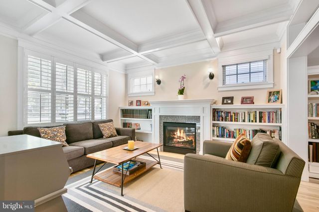 1005-A LINCOLN AVE, Falls Church, VA 22046