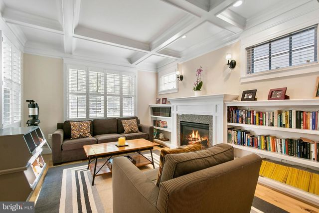 1005-A LINCOLN AVE, Falls Church, VA 22046