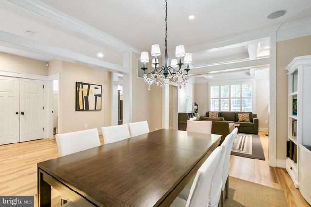 1005-A LINCOLN AVE, Falls Church, VA 22046