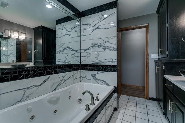 1805 E MARQUETTE STREET, Appleton, WI 54911