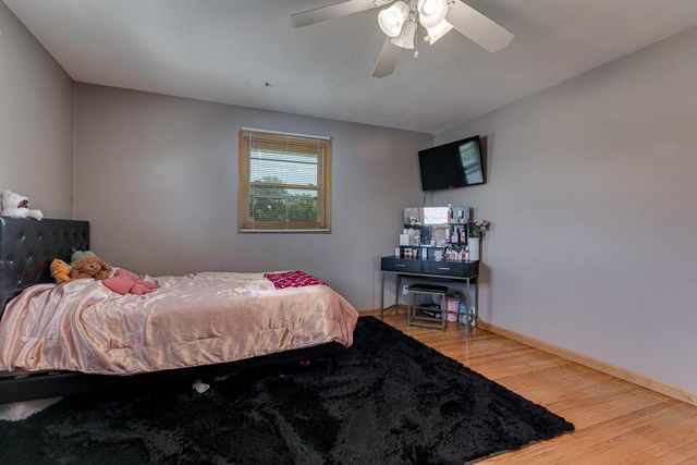 1805 E MARQUETTE STREET, Appleton, WI 54911
