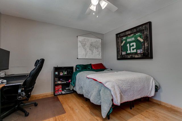 1805 E MARQUETTE STREET, Appleton, WI 54911
