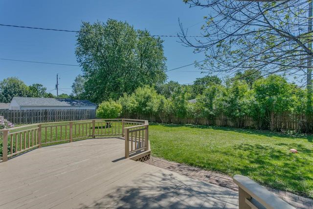 1805 E MARQUETTE STREET, Appleton, WI 54911