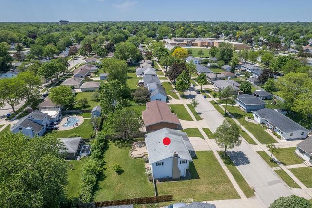 1805 E MARQUETTE STREET, Appleton, WI 54911