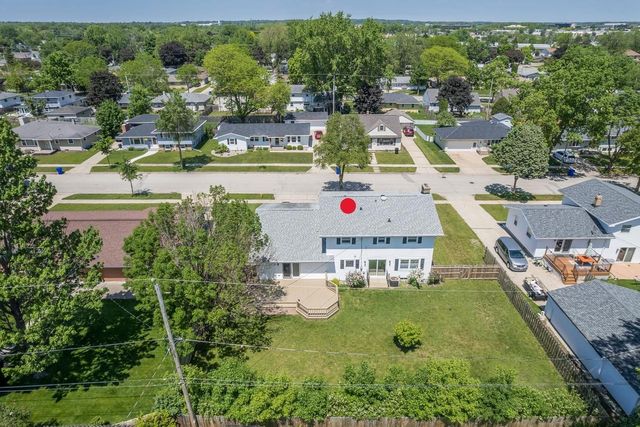 1805 E MARQUETTE STREET, Appleton, WI 54911