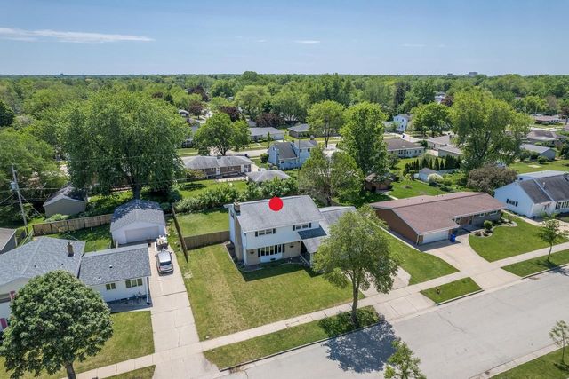 1805 E MARQUETTE STREET, Appleton, WI 54911