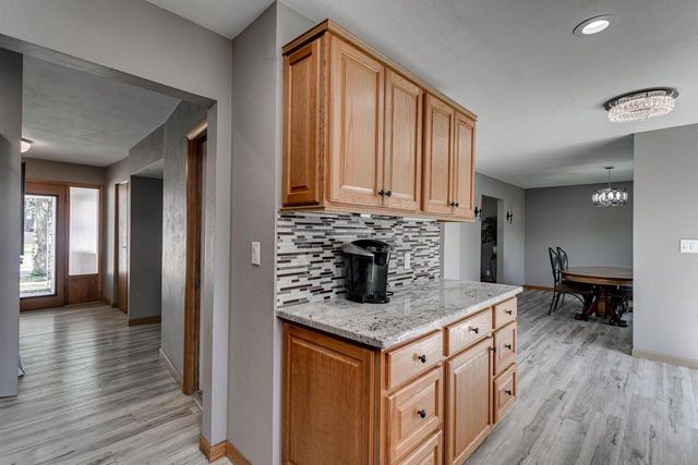 1805 E MARQUETTE STREET, Appleton, WI 54911