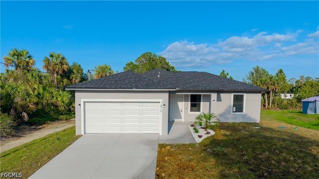 1476 Rugby LN, Labelle, FL 33935