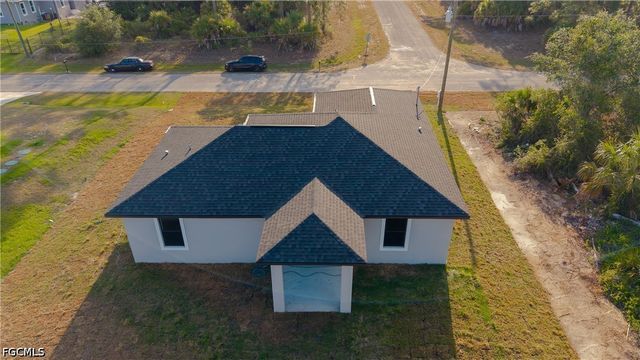 1476 Rugby LN, Labelle, FL 33935