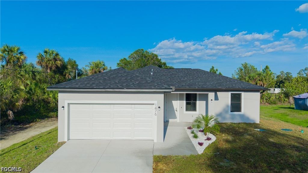 1476 Rugby LN, Labelle, FL 33935