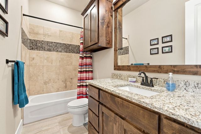 420 Dove Meadow Trail, Waxahachie, TX 75167