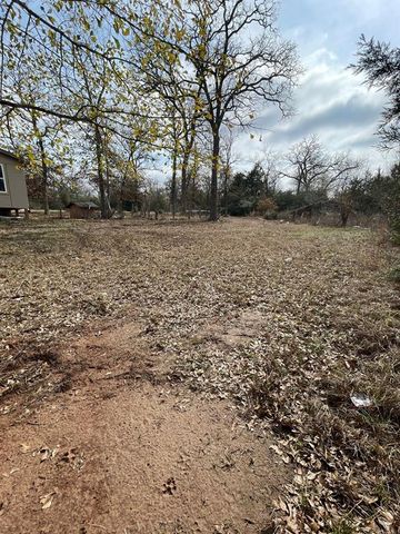 26113 Tyler Park, Bedias, TX 77831