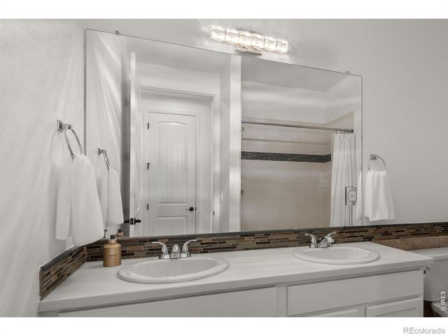 784 Ellsworth Court, Castle Rock, CO 80104