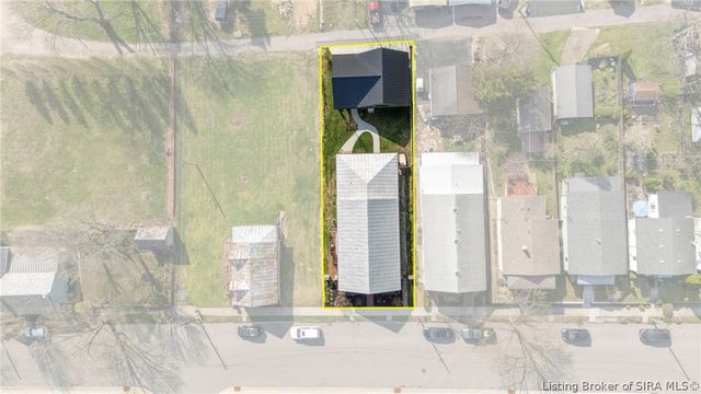 117-119 St. Michaels Avenue, Madison, IN 47250