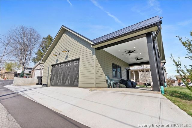 117-119 St. Michaels Avenue, Madison, IN 47250