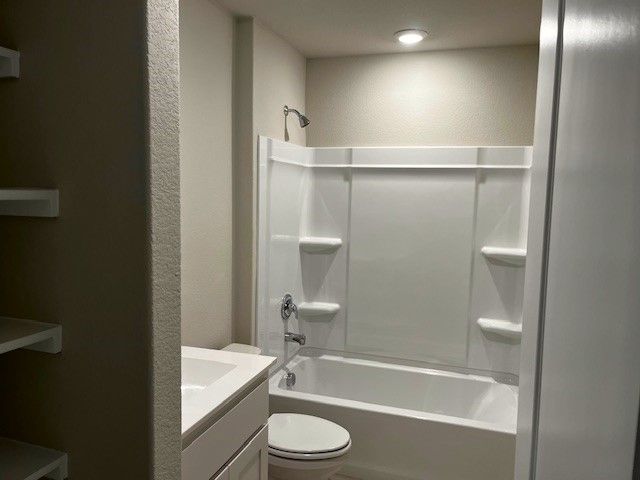 333 Wildrose Circle, Cleburne, TX 76033