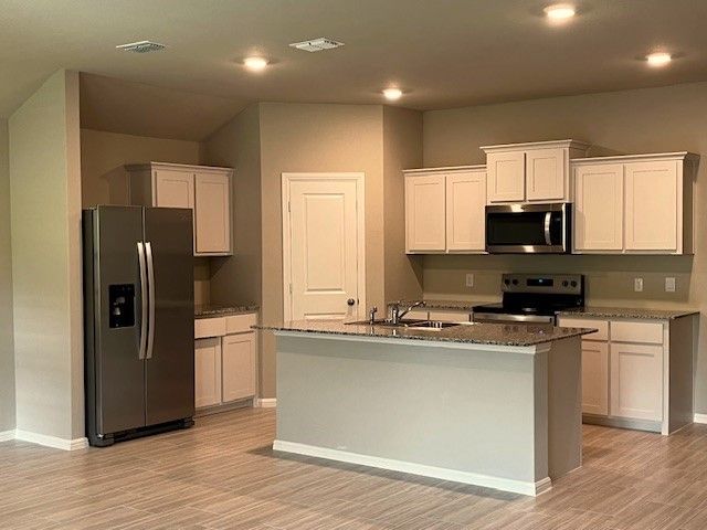 333 Wildrose Circle, Cleburne, TX 76033