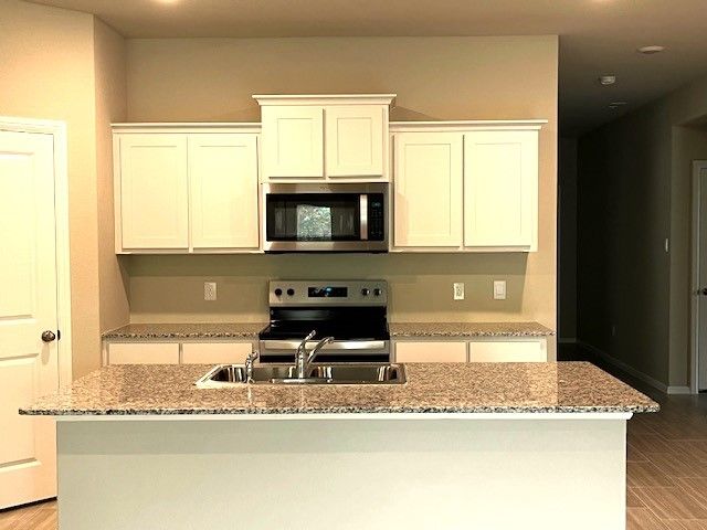 333 Wildrose Circle, Cleburne, TX 76033