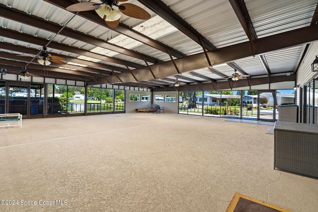 2519 Independence Lane, St. Cloud, FL 34772