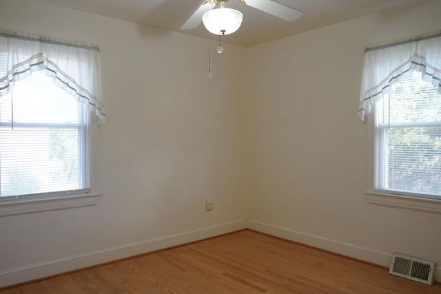 3652 Martinell AVE, Roanoke, VA 24018