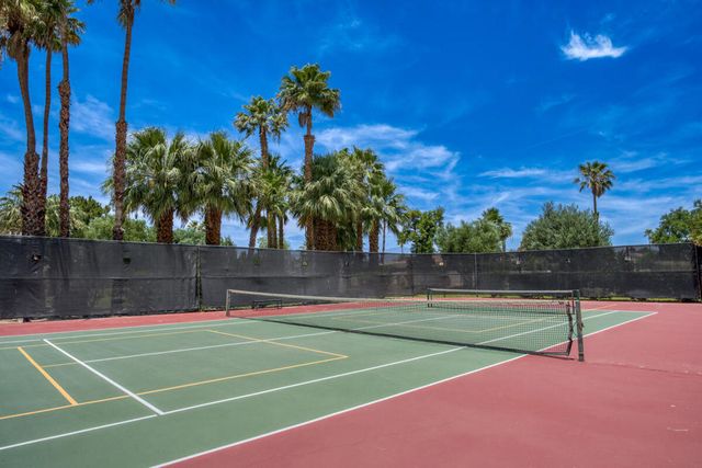 1190 Sunflower Lane, Palm Springs, CA 92262