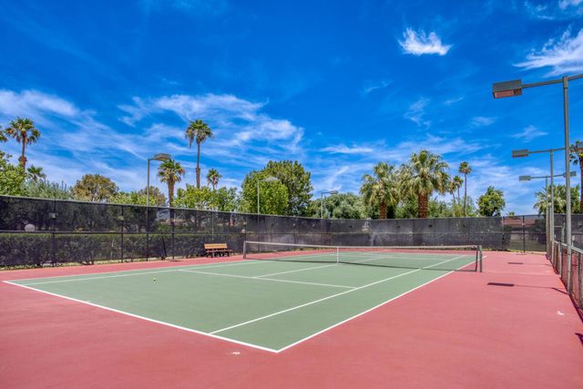 1190 Sunflower Lane, Palm Springs, CA 92262